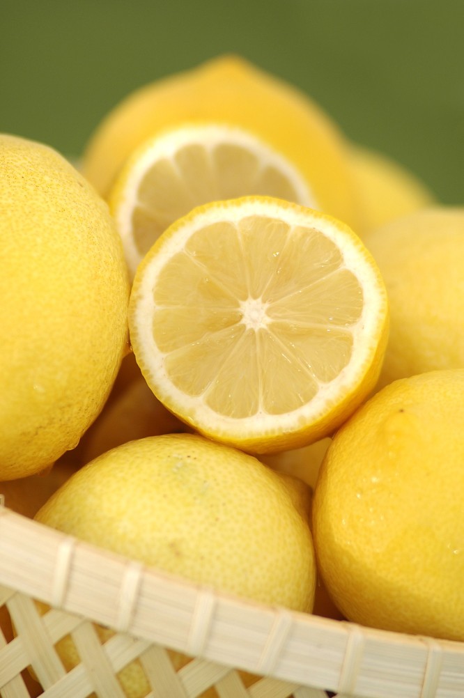 scent of lemon
